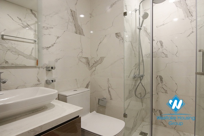 Apartment 3 bedroom for rent in 44 Yen Phu Building 